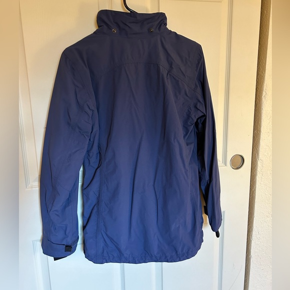Carhartt blue woman’s rain jacket windbreaker - Picture 4 of 6